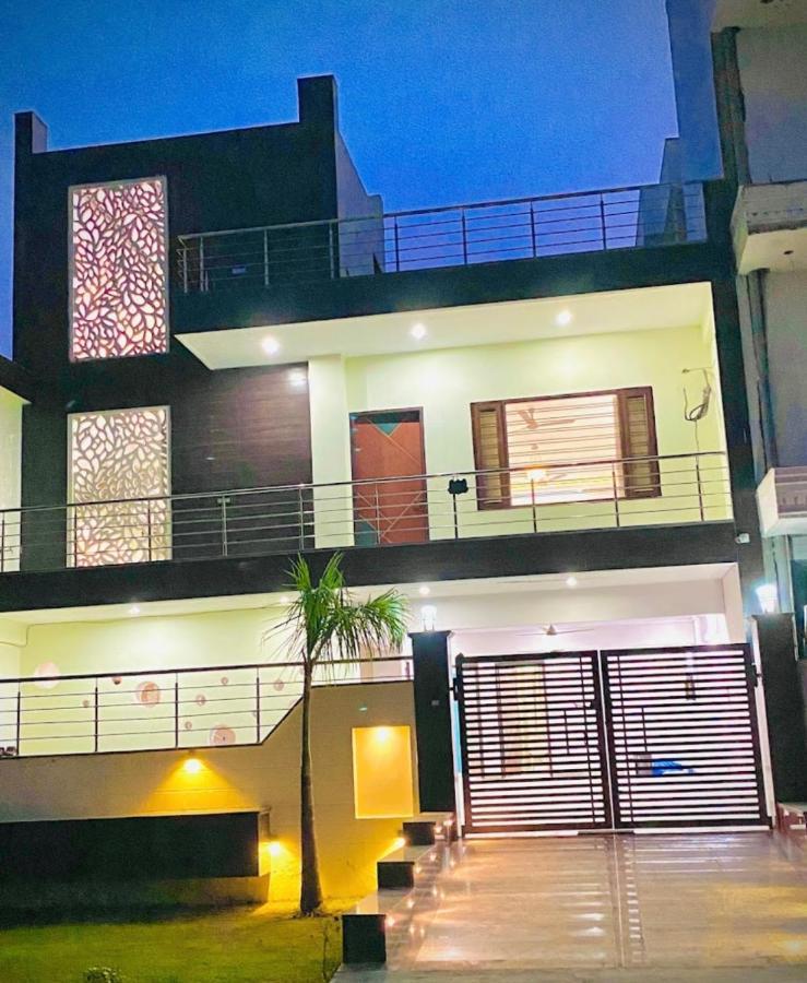 Gold Residency By Expo View Bed and Breakfast Greater Noida Buitenkant foto